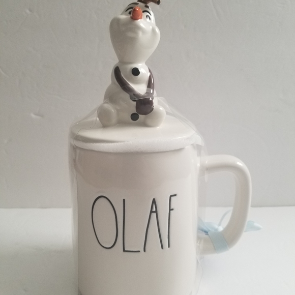 Rae Dunn Olaf mug